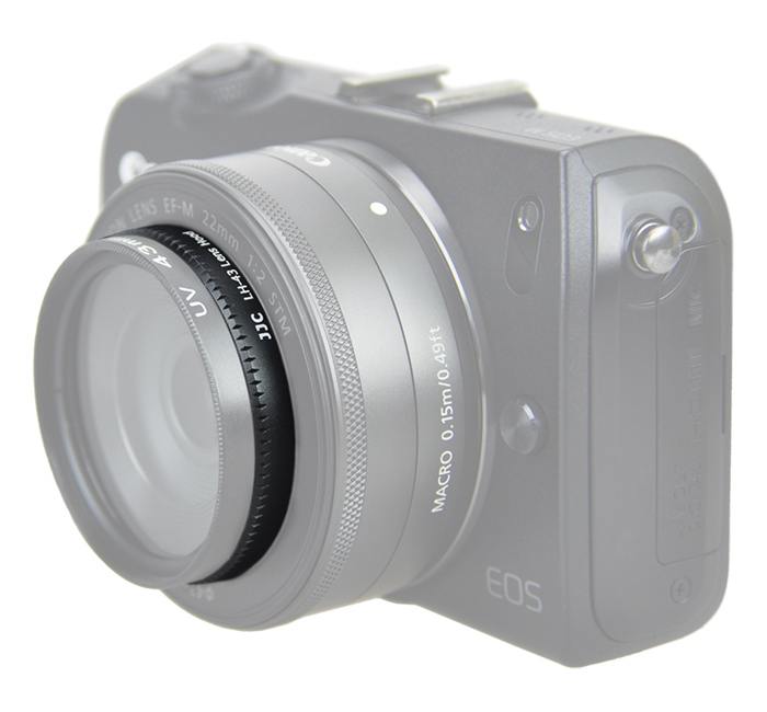  JJC Motljusskydd för Canon EF-M 22mm f/2 STM motsvarar EW-43